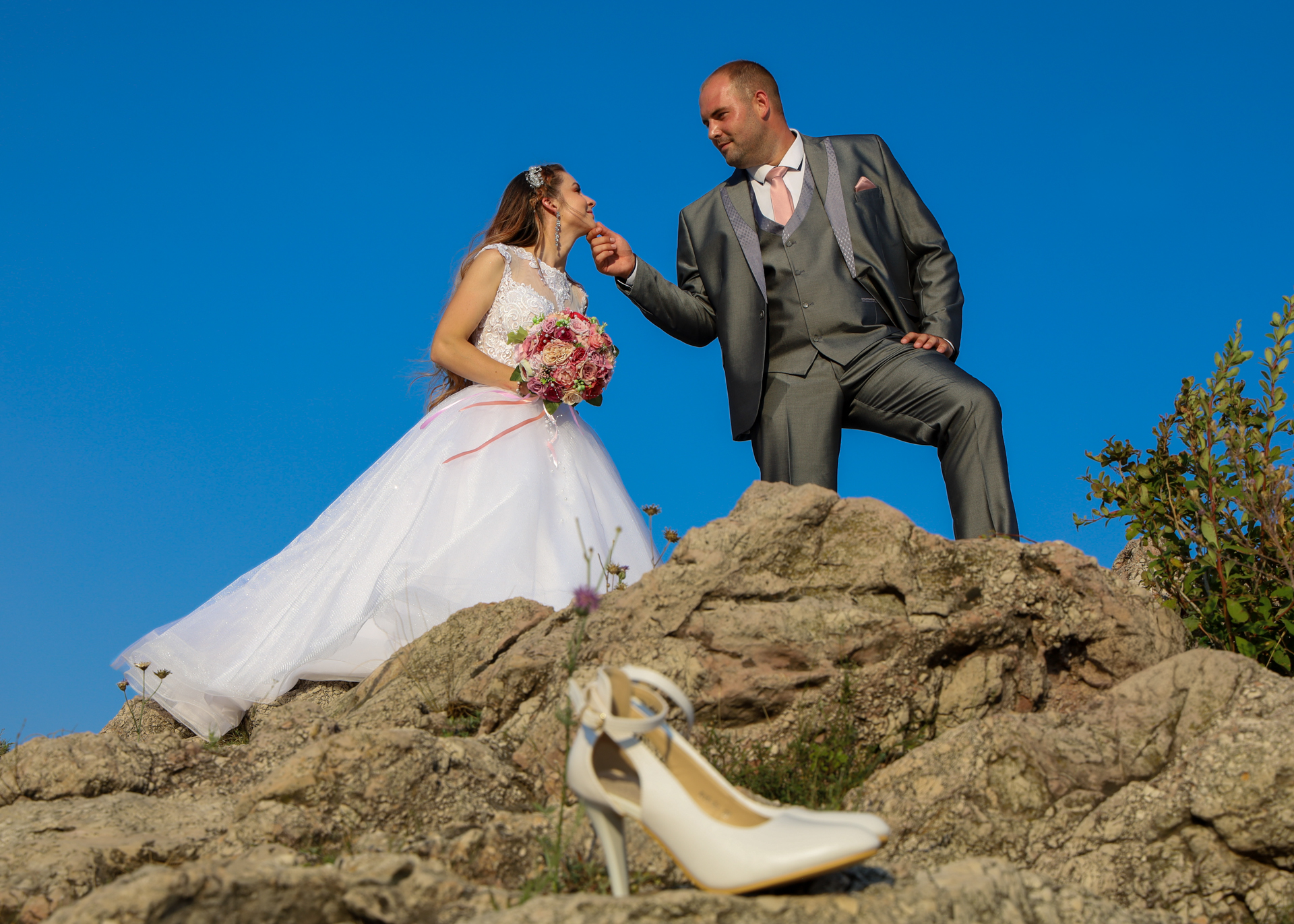 Esküvői fotó – szikla kreatív